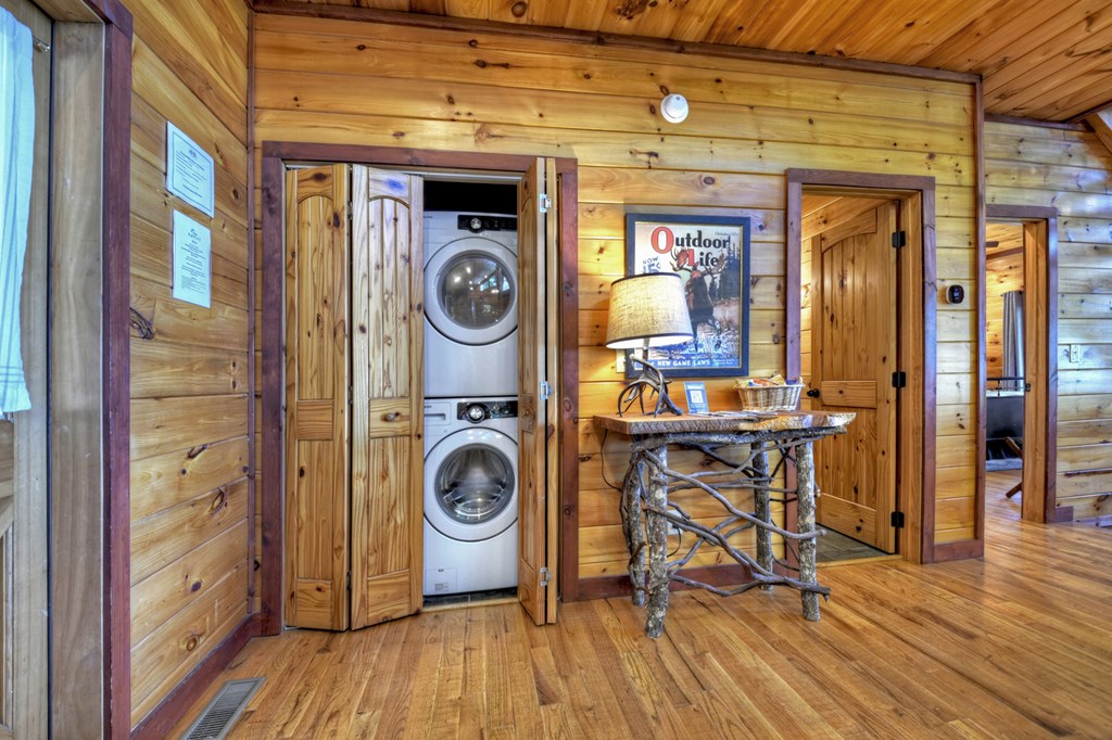 416677 Morganton Residential