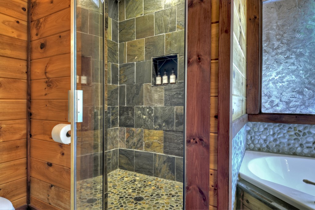 416677 Morganton Residential