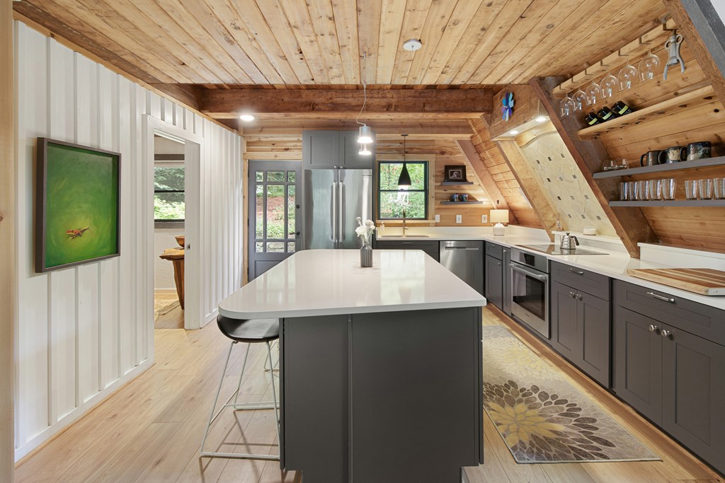 416681 Suches Residential