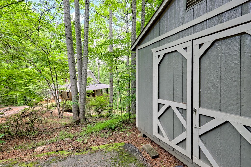 416682 Blairsville Residential