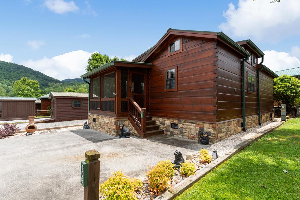 416683 Dillard Residential