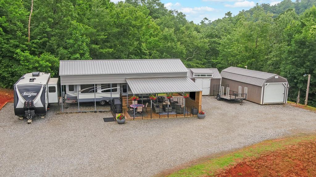 416697 Hayesville 