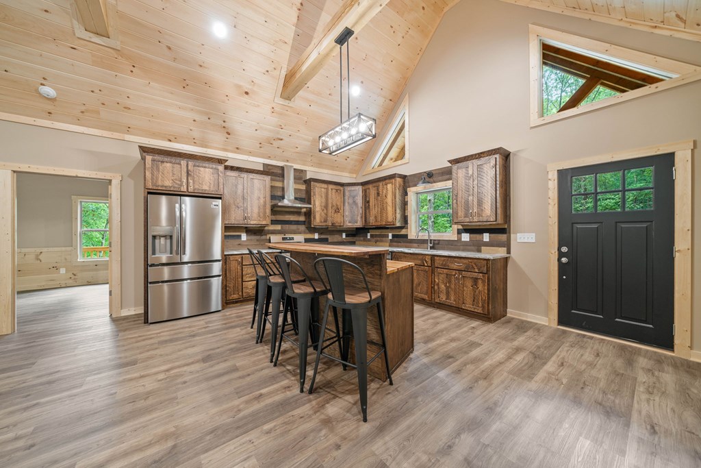 416698 Ellijay Residential