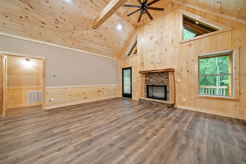 416698 Ellijay Residential
