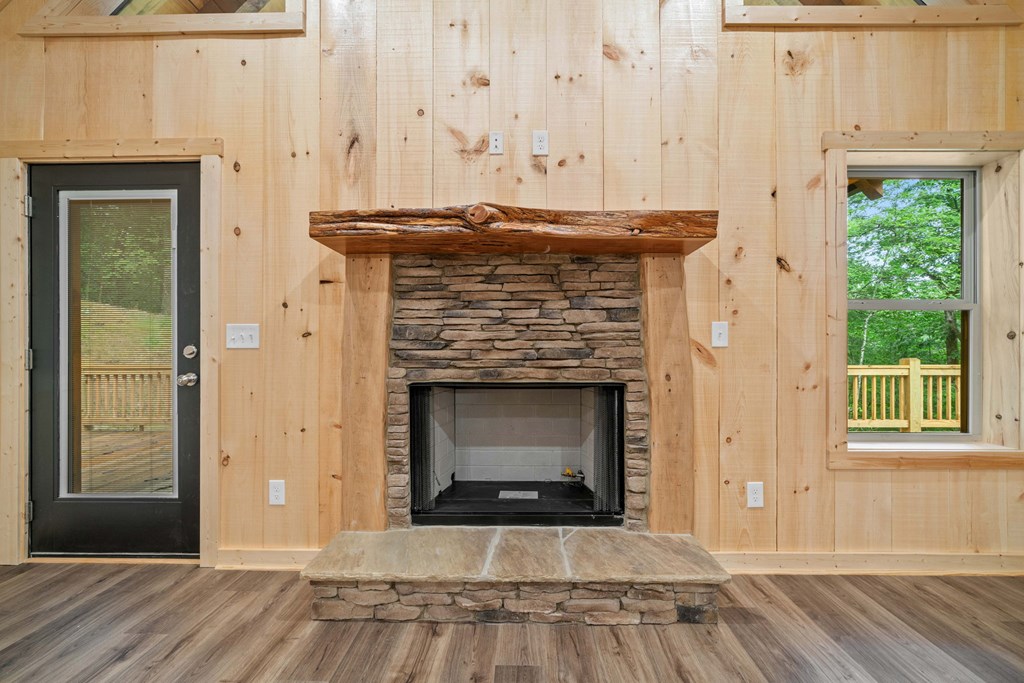 416698 Ellijay Residential