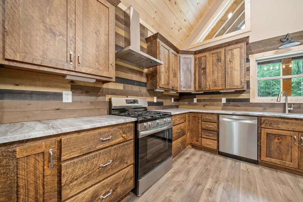 416698 Ellijay Residential