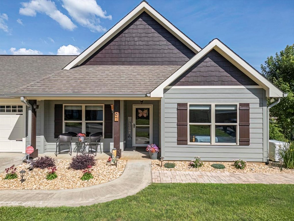 416710 Blue Ridge Residential