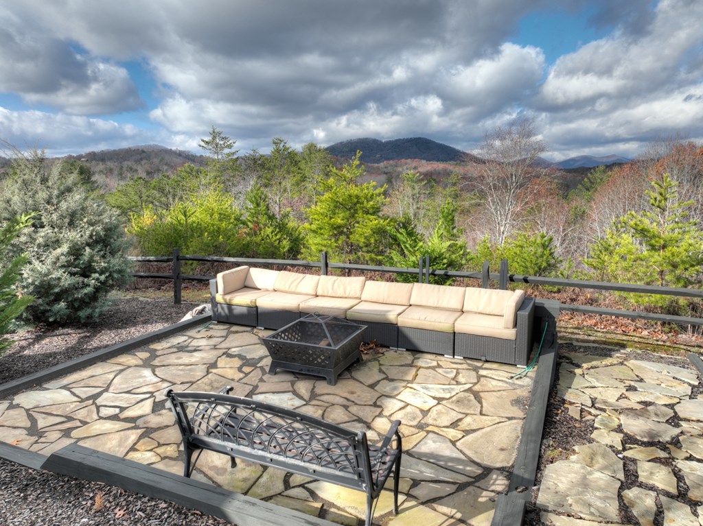 416714 Mineral Bluff Residential