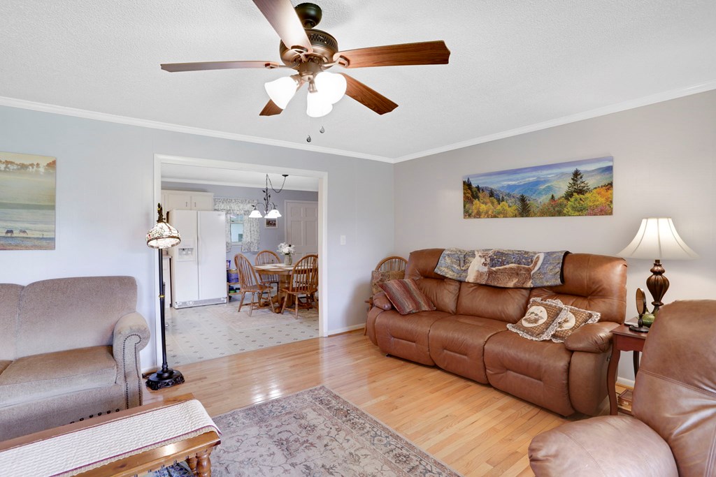 416715 Hayesville Residential