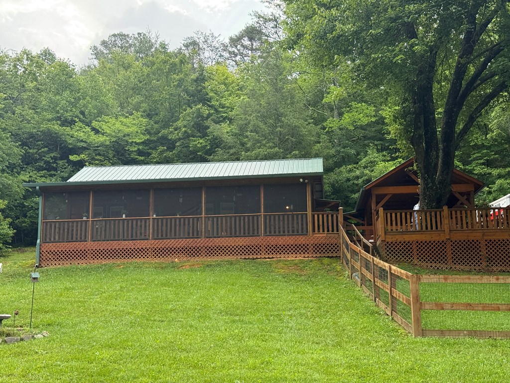 416721 Murphy Residential