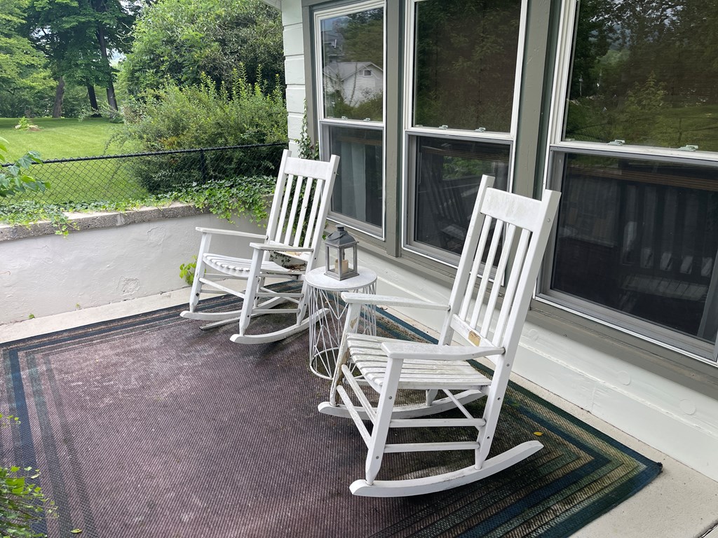 416722 Andrews Residential