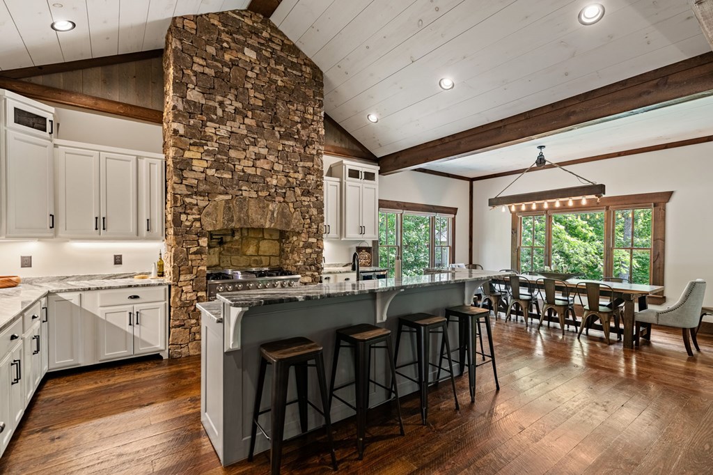 416723 Blue Ridge Residential
