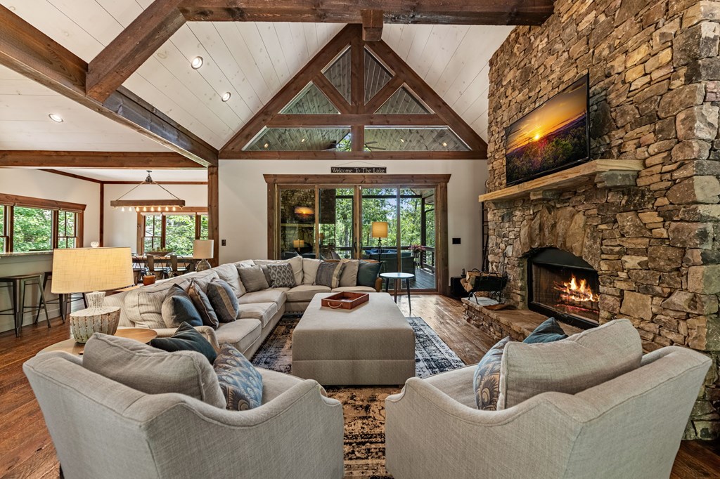 416723 Blue Ridge Residential