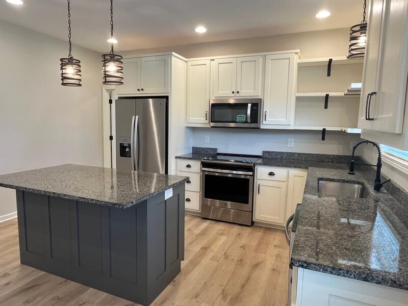 416725 Hayesville Residential