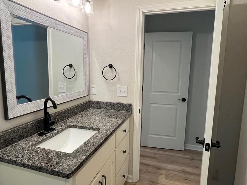 416725 Hayesville Residential