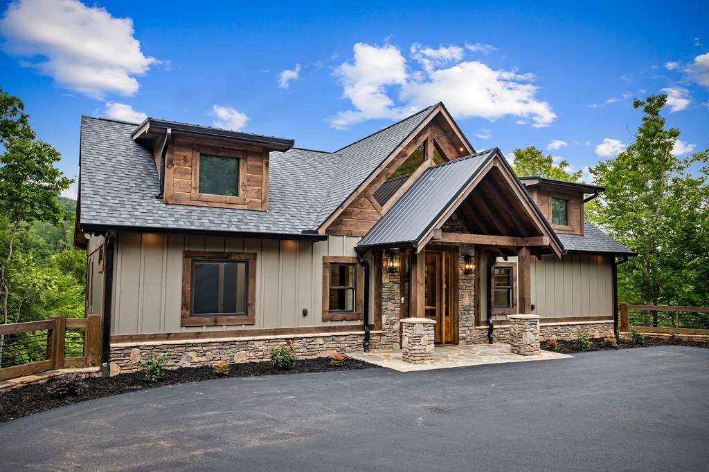 416726 Blue Ridge Residential