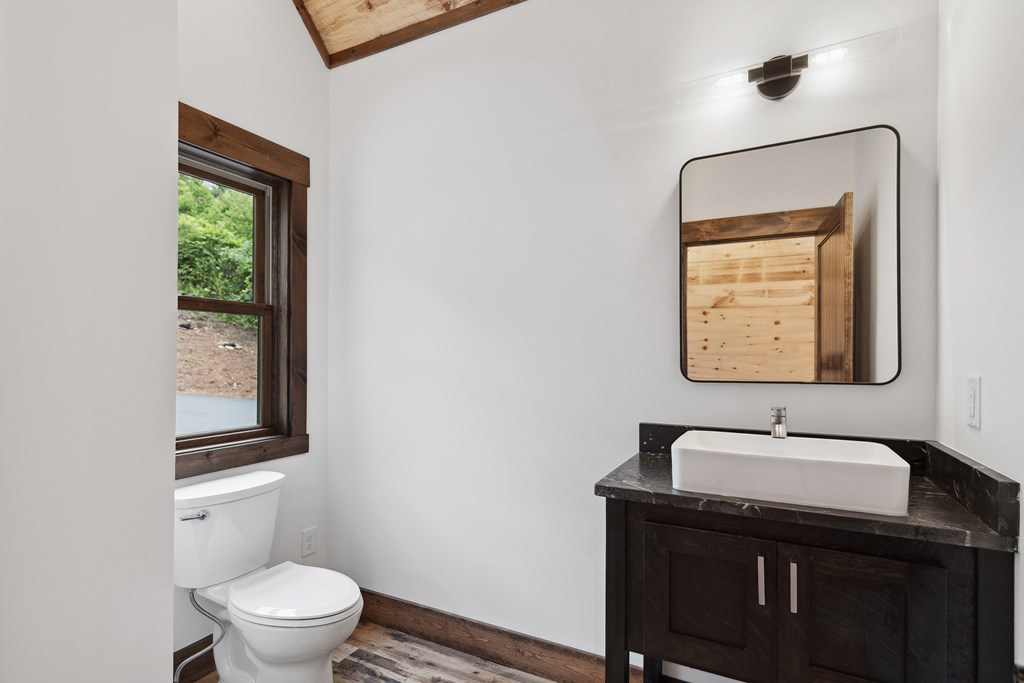 416726 Blue Ridge Residential