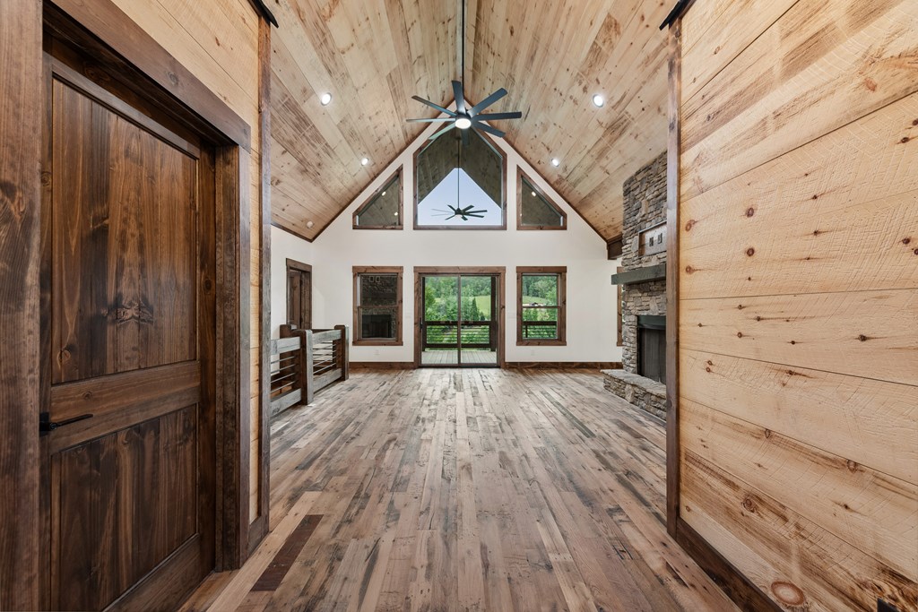 416726 Blue Ridge Residential