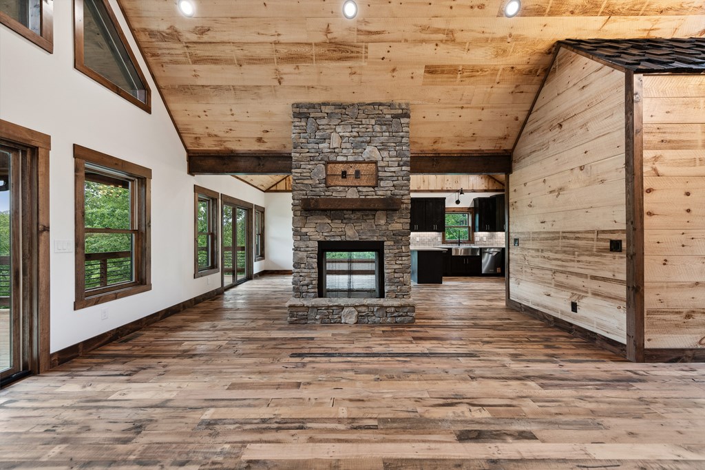 416726 Blue Ridge Residential