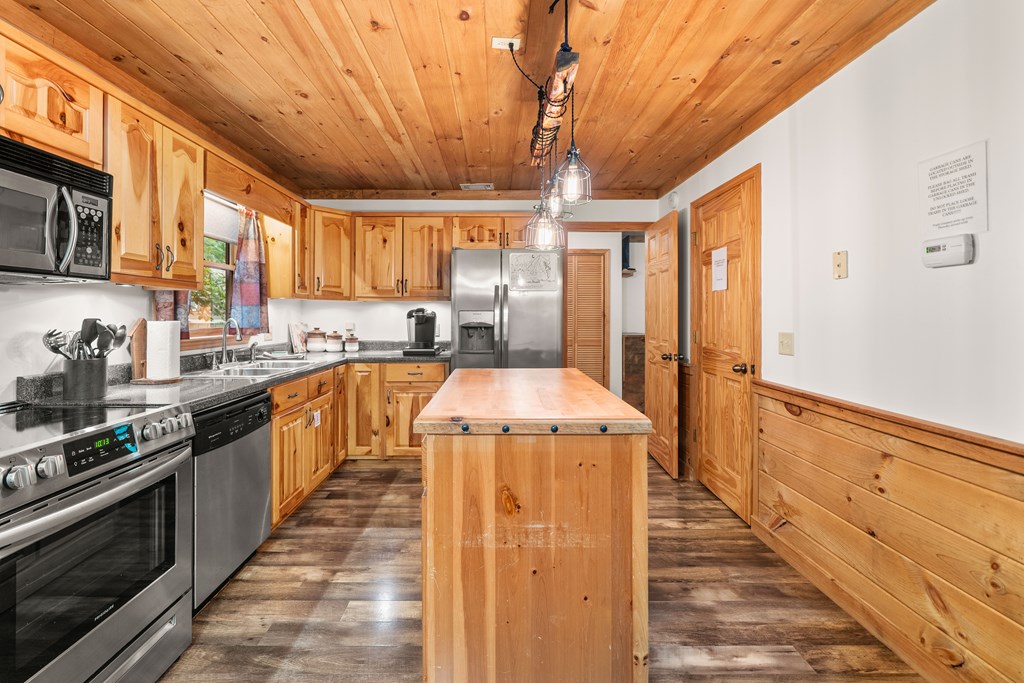 416728 Ellijay Residential
