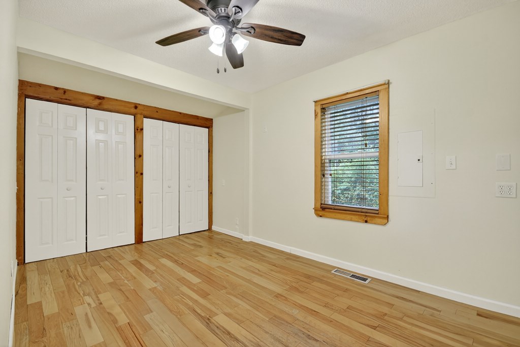 416736 Blue Ridge Residential