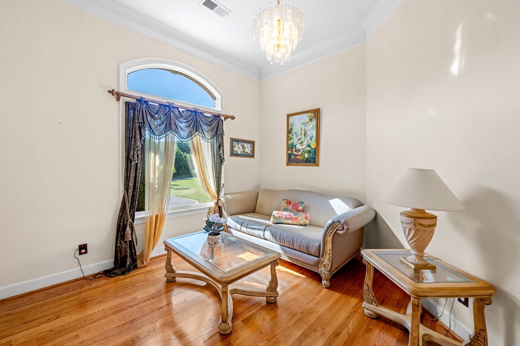 416745 Kingston Residential