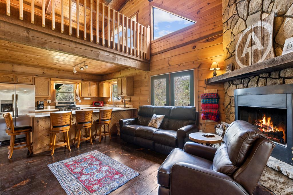 416750 Suches Residential