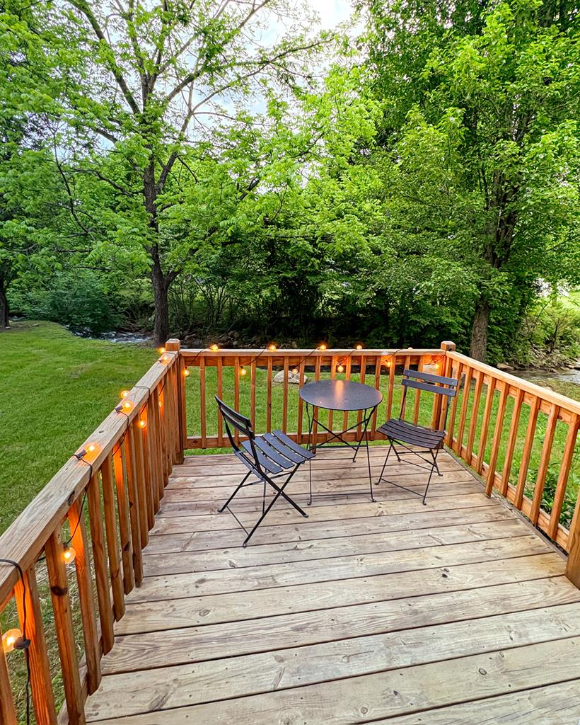 416752 Andrews Residential