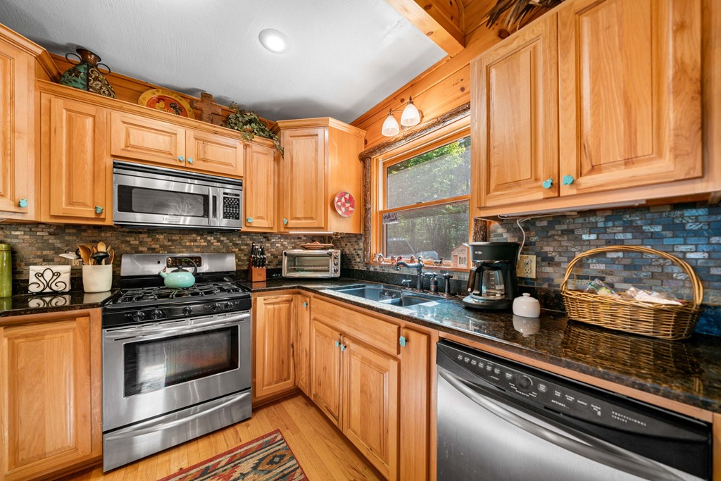 416755 Morganton Residential