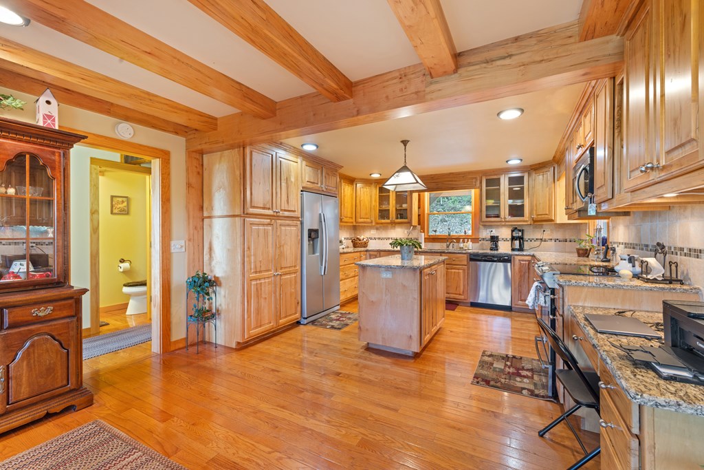 416766 Hiawassee Residential