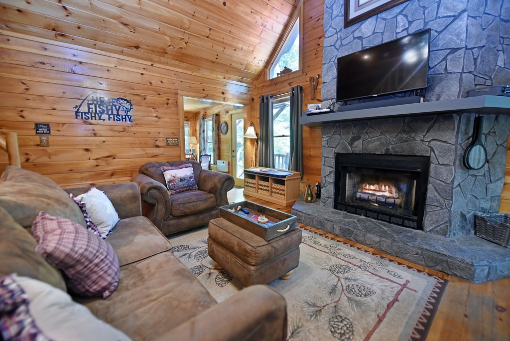 416767 Mineral Bluff Residential