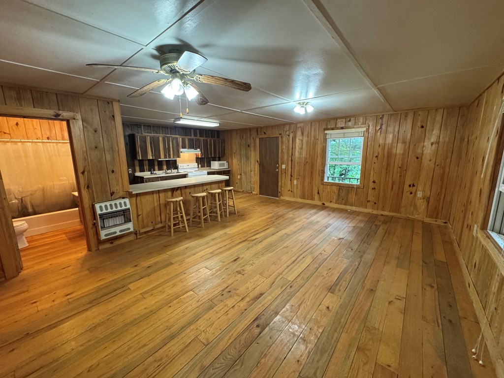 416775 Suches Residential