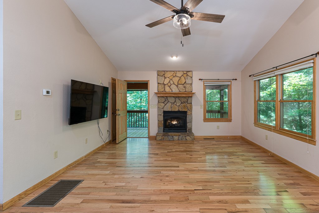 416787 Murphy Residential