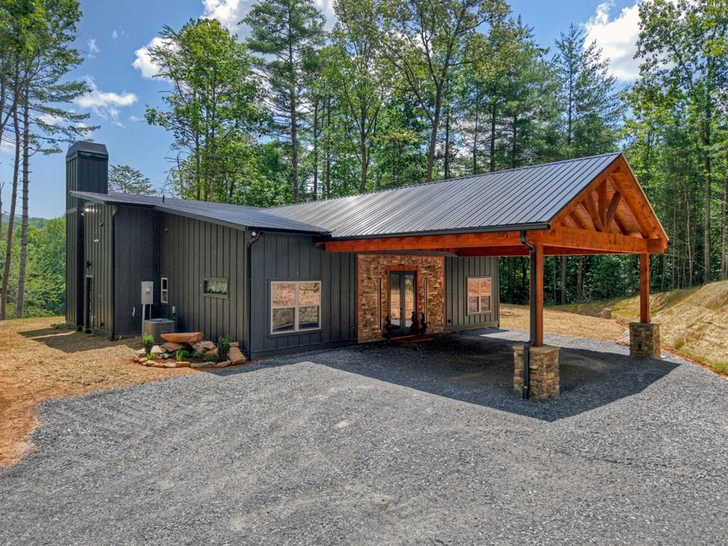 416798 Mineral Bluff Residential