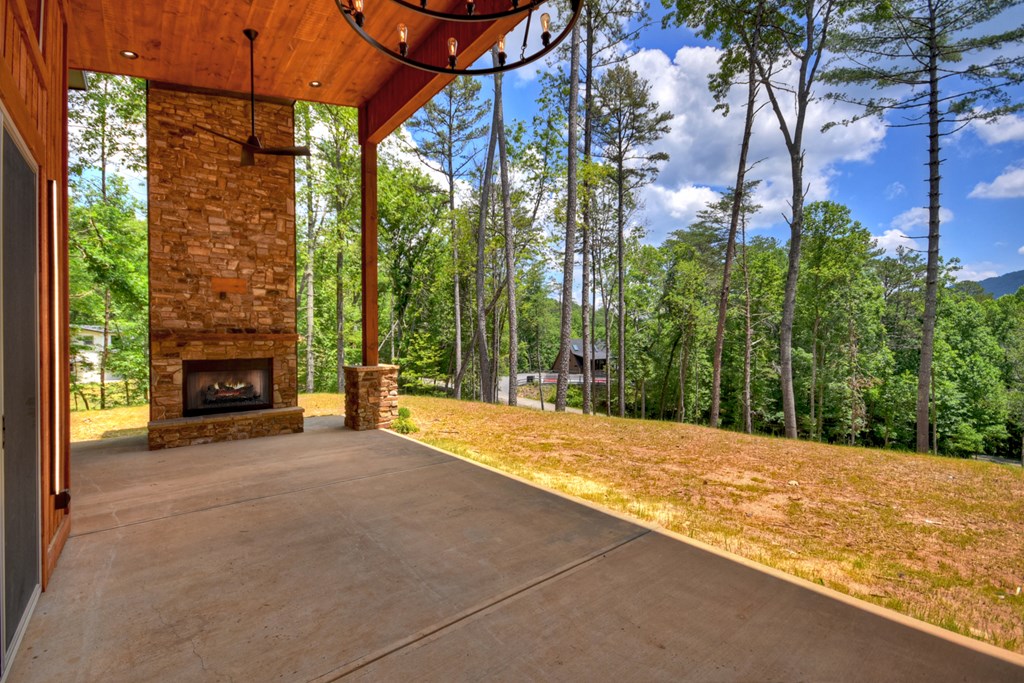 416798 Mineral Bluff Residential