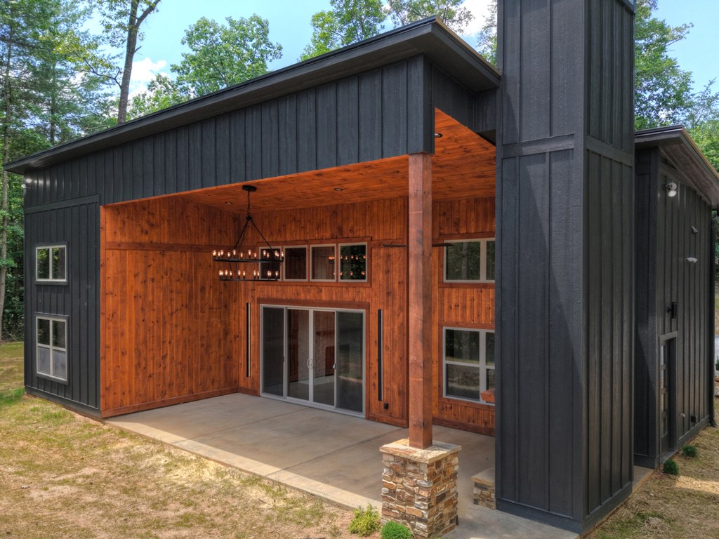416798 Mineral Bluff Residential