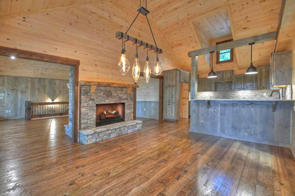 416799 Mineral Bluff Residential
