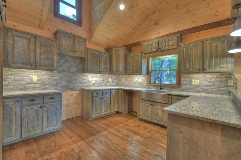 416799 Mineral Bluff Residential