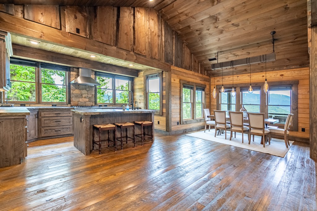 416815 Blue Ridge Residential