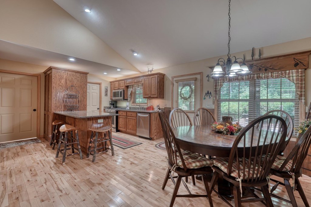 416826 Blairsville Residential