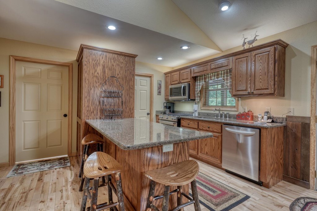 416826 Blairsville Residential
