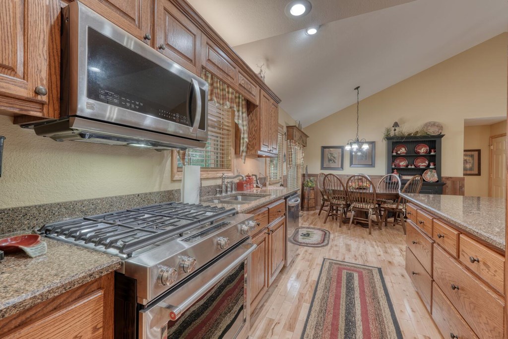 416826 Blairsville Residential