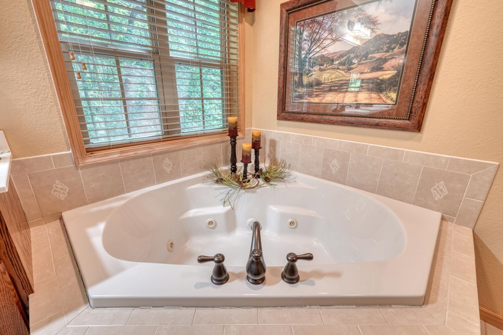 416826 Blairsville Residential