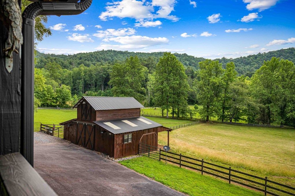 416827 Blue Ridge Residential
