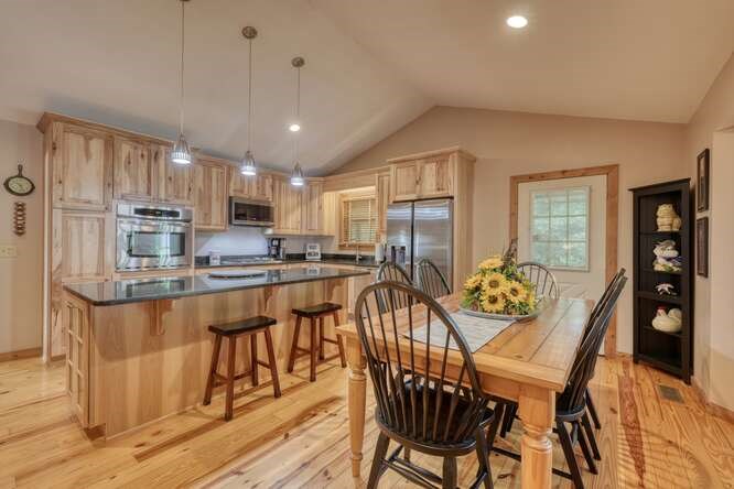 416833 Blairsville Residential