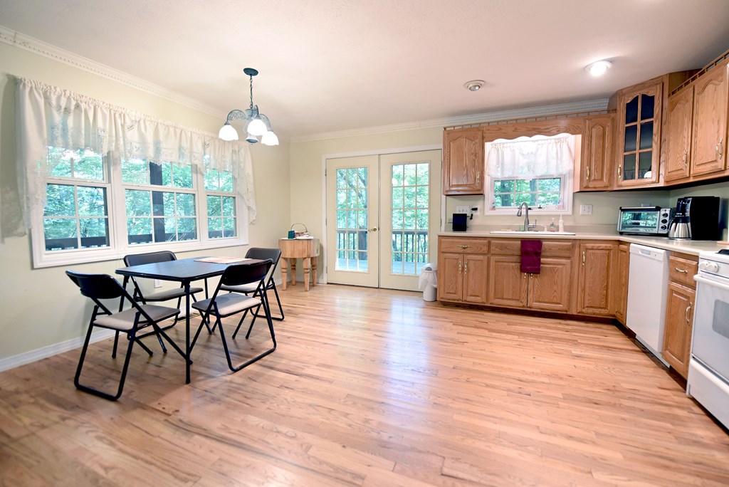 416836 Mineral Bluff Residential