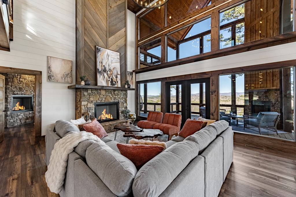 416839 Blue Ridge Residential