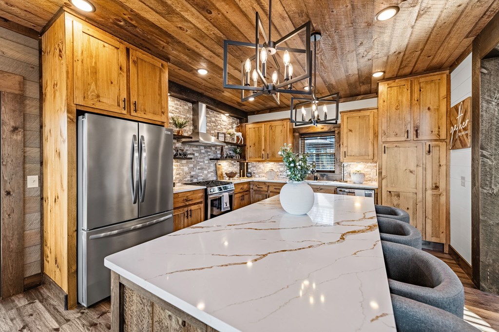 416839 Blue Ridge Residential