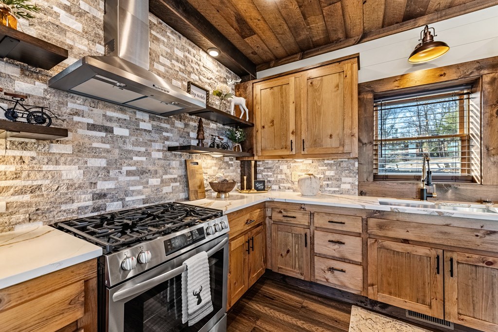 416839 Blue Ridge Residential