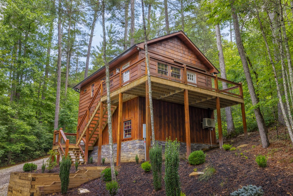 416842 Morganton Residential